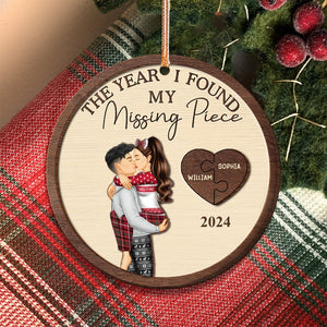 The Year I Found My Missing Piece Kissing Couples - Personalized 2-Layered Wooden Ornament